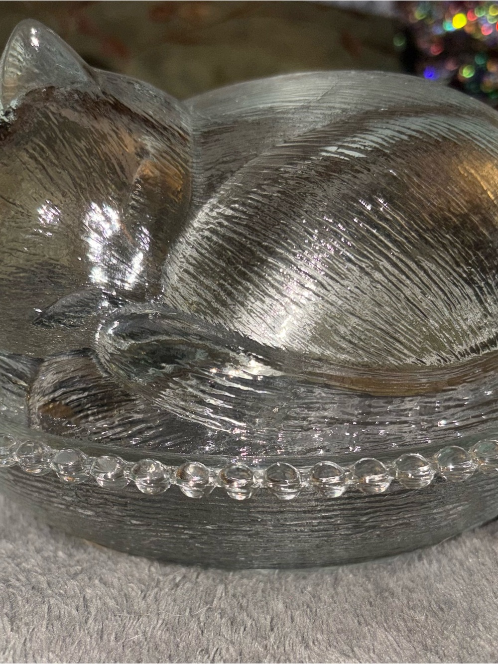 Vintage Indiana Glass Clear Sleeping Cat on Nest Covered Candy Trinket Dish 7"